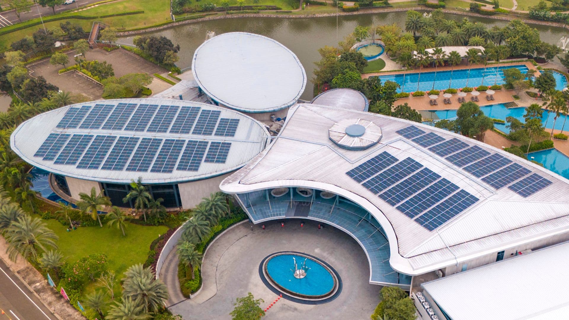 NavaPark CC - Atap Miring.jpg